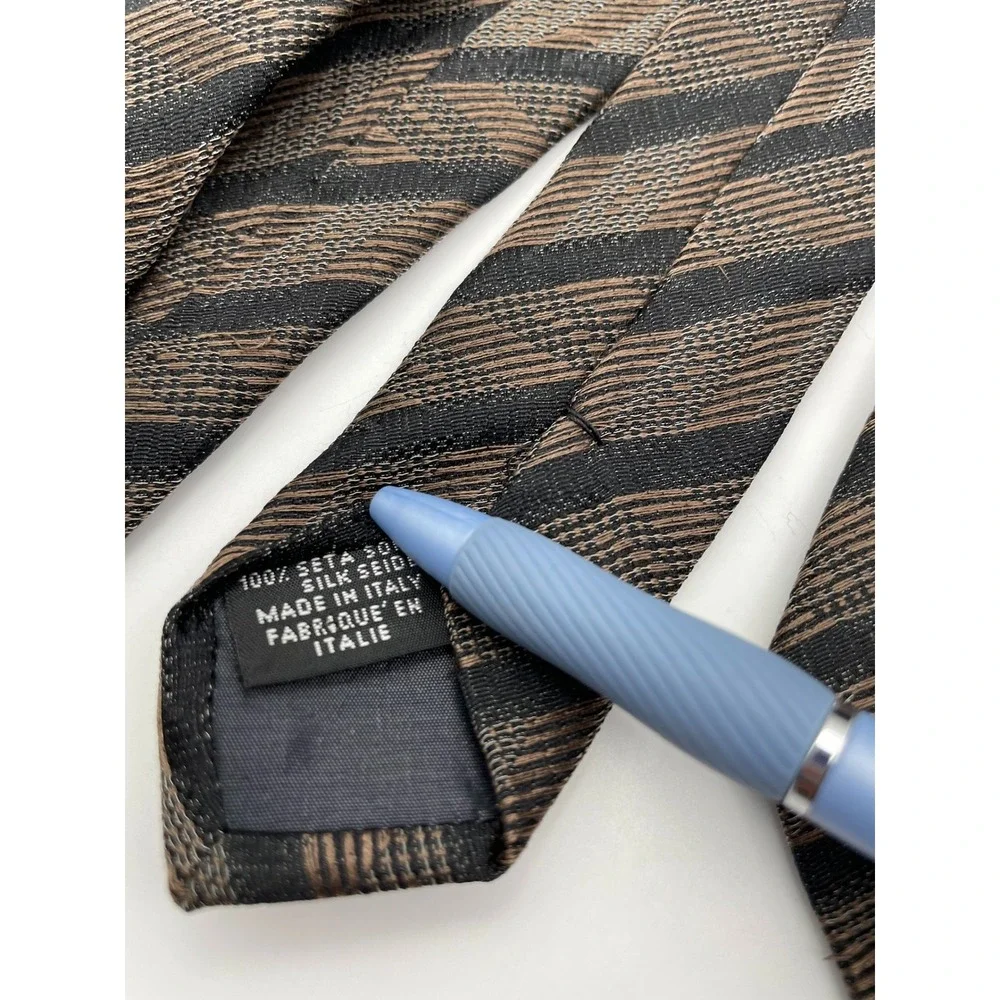 Canali Mens Silk Necktie Brown Tan Black Chevron Stripe Made in Italy Luxury Tie